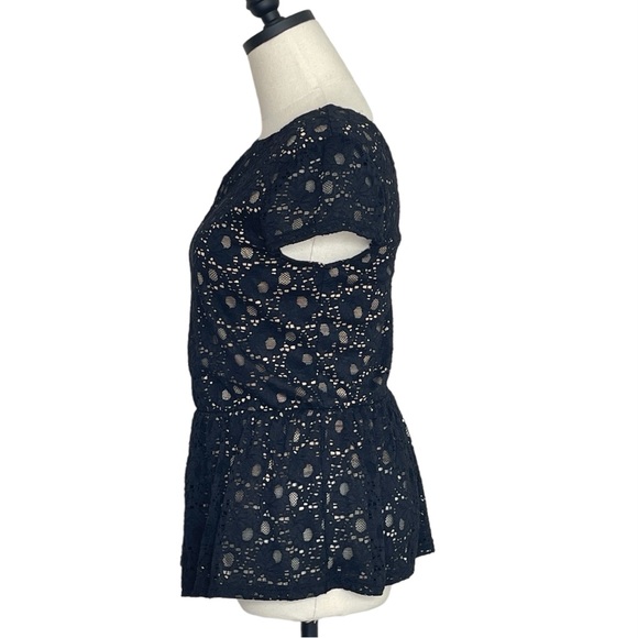 Alya Pullover Top Deep V in back Black and Tan Size Medium  D1220 - Picture 6 of 11